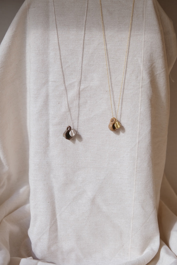 Ketting met keramieken kopje en koffieboontje V