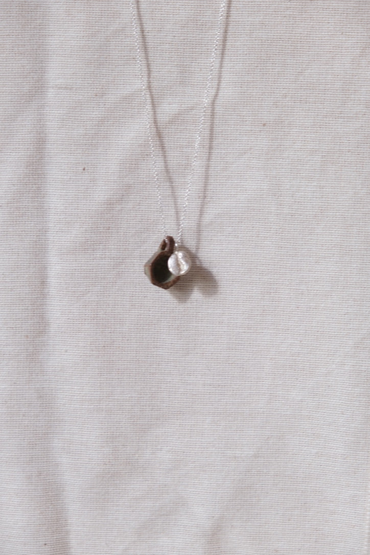 Ketting met keramieken kopje en koffieboontje I