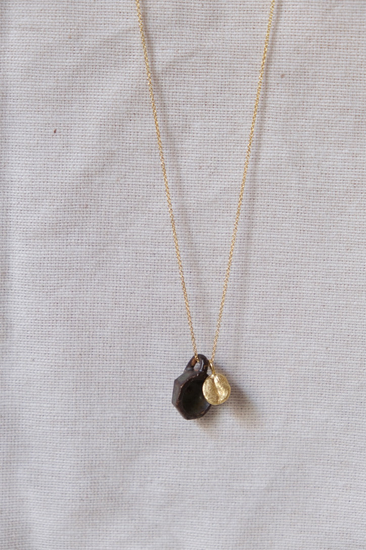 Ketting met keramieken kopje en koffieboontje II