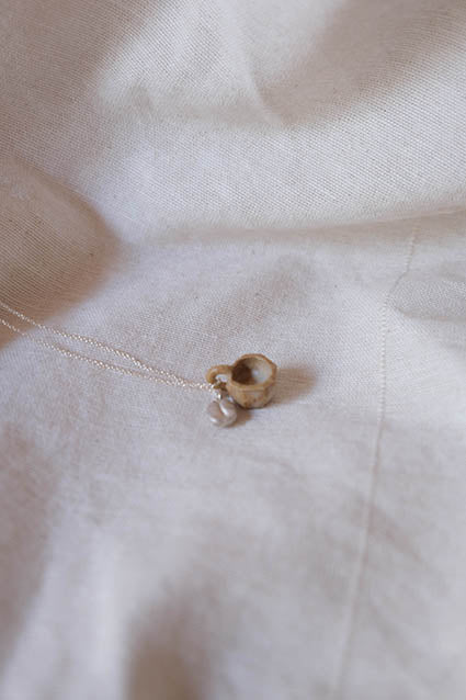 Ketting met keramieken kopje en koffieboontje V
